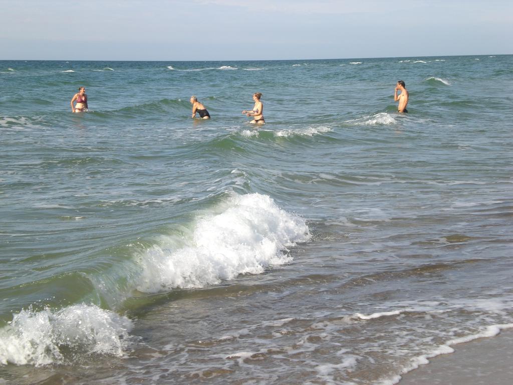 Morgensuenn Am Strand Kuehlungsborn Exterior photo